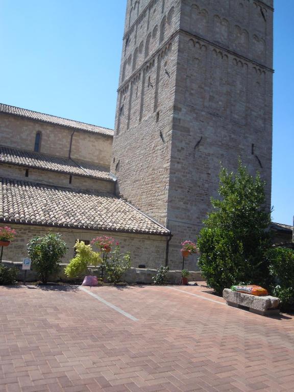Ferienwohnung Il Turrione Assisi Exterior foto
